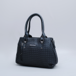 Classic Black Handbag – Elegance & Functionality Combined