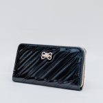 Elegant Black Glossy Wallet – Stylish & Functional